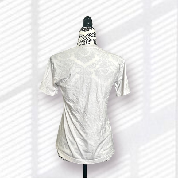COMMES DES GARÇONS PLAY | LUXURY WHITE CAMOUFLAGE HEART T-SHIRT - Picture 4 of 7